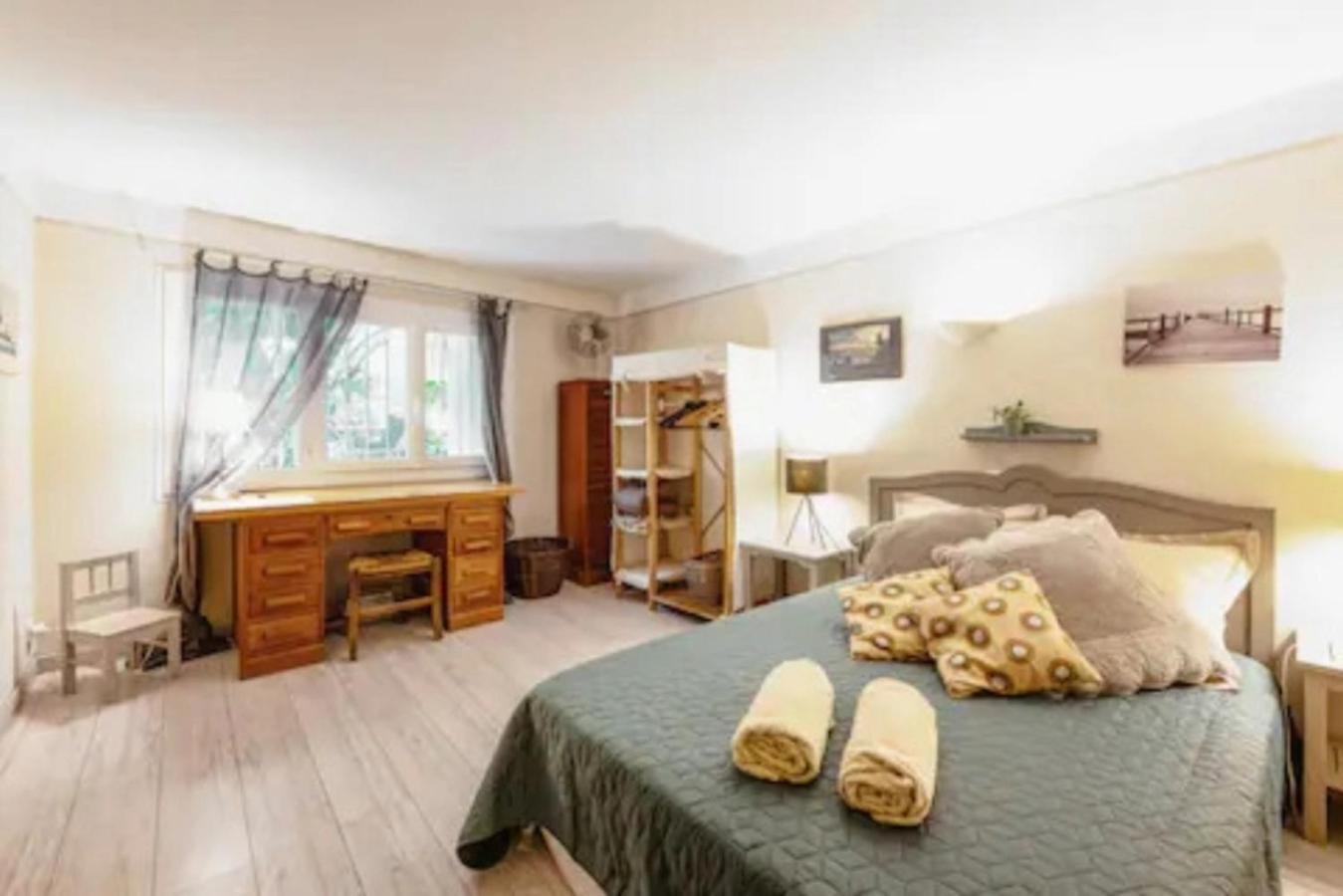 Appartement Complet Ou 2 Chambres De Charme En Centre-Ville Arles Eksteriør bilde