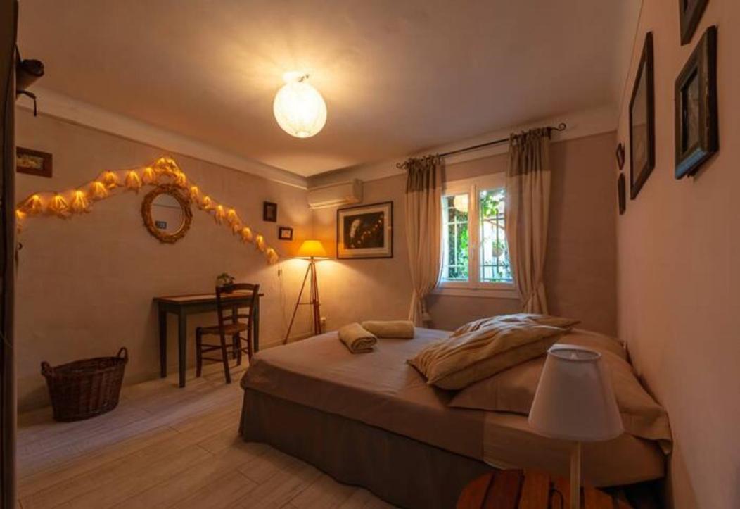 Appartement Complet Ou 2 Chambres De Charme En Centre-Ville Arles Eksteriør bilde