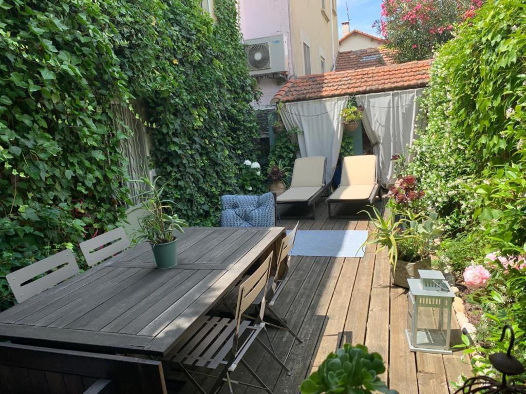 Appartement Complet Ou 2 Chambres De Charme En Centre-Ville Arles Eksteriør bilde